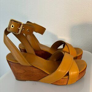 Tory Burch Almita Leather & Wood Platforms Size 9